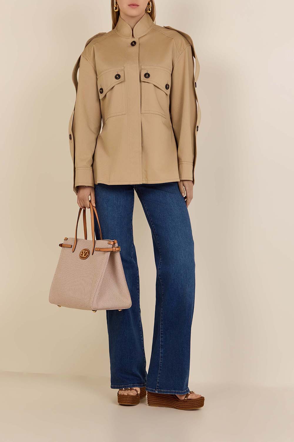 מכנסי ג'ינס בגזרת סלים